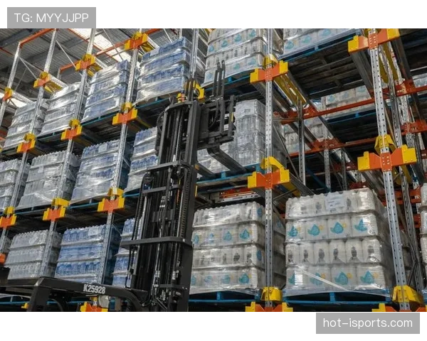 亚马尔除过人外的技术短板与比赛参与度瓶颈：发展空间如何突破？